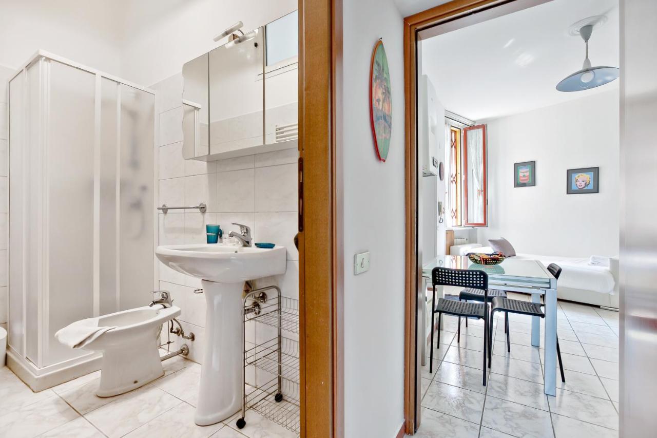 Cenisio Brilliant Flat Apartment Milan Exterior photo
