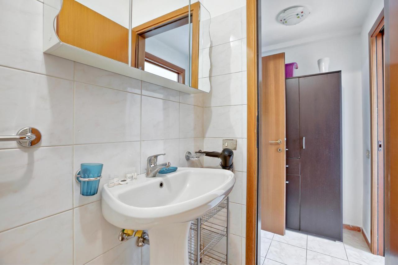 Cenisio Brilliant Flat Apartment Milan Exterior photo